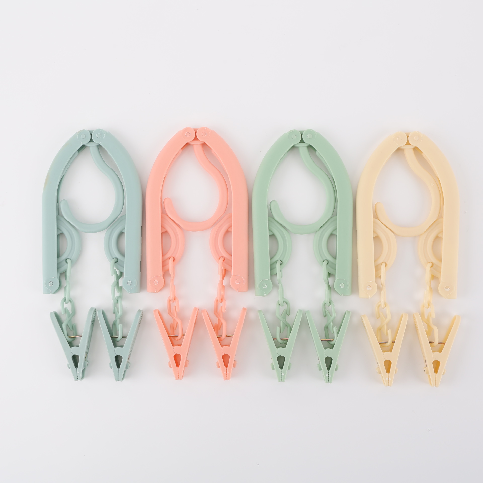 Folding Clothes Hanger, Multifunctional Plastic Model with Clips, Suitable for Student Dormitories, Foldable Sock Clips for Drying and Storage