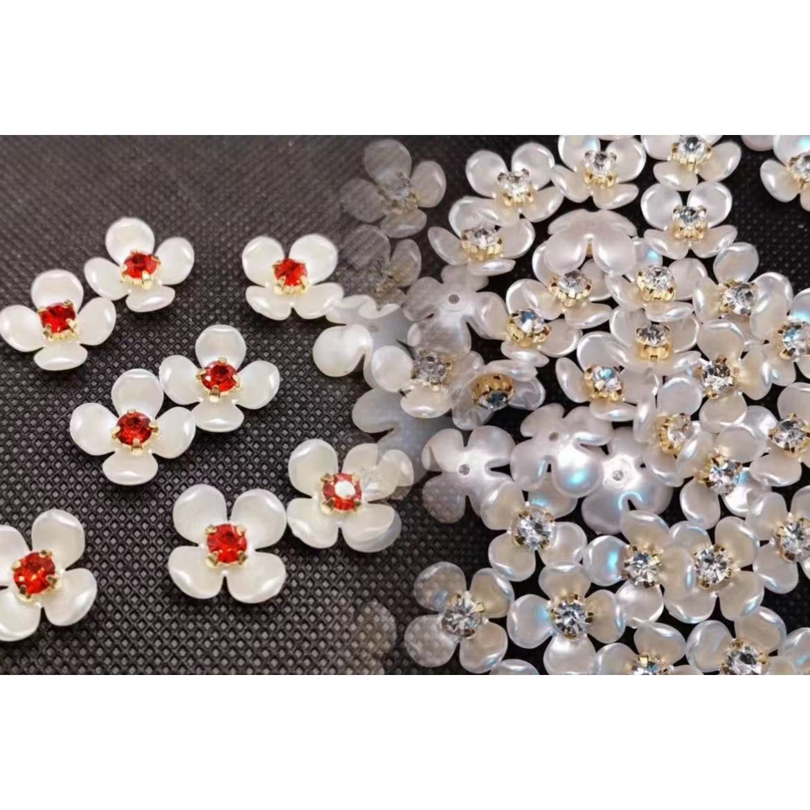 14 мм четыре маленьких цветка золотой одинарный зажим DIY материалы популярные заколки аксессуары пять маленьких цветов с золотым бриллиантом