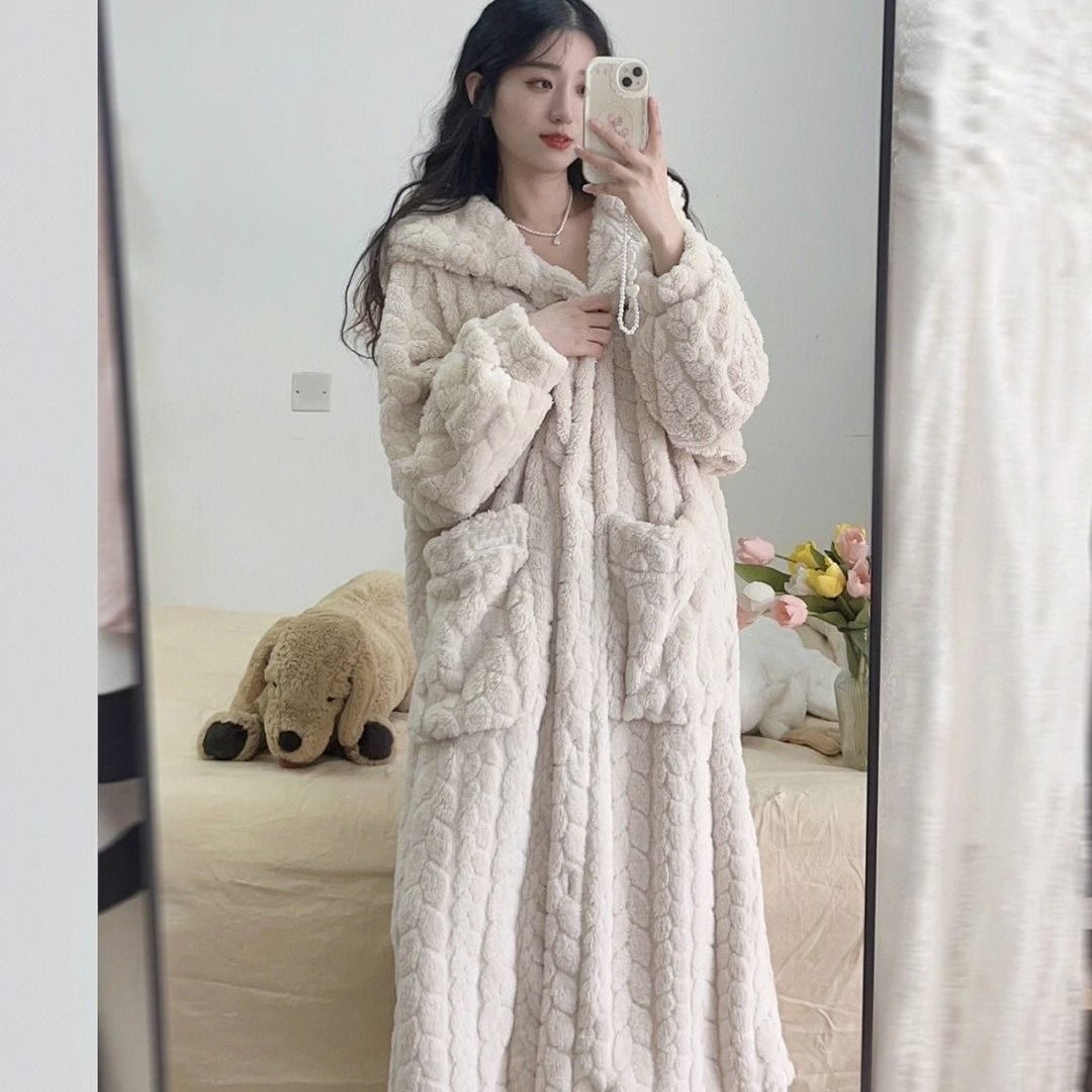 Cute Little Hamster Pajamas Women's Autumn and Winter Coral Fleece Thickened Long Flannel Student Hooded Winter Nightgown Women