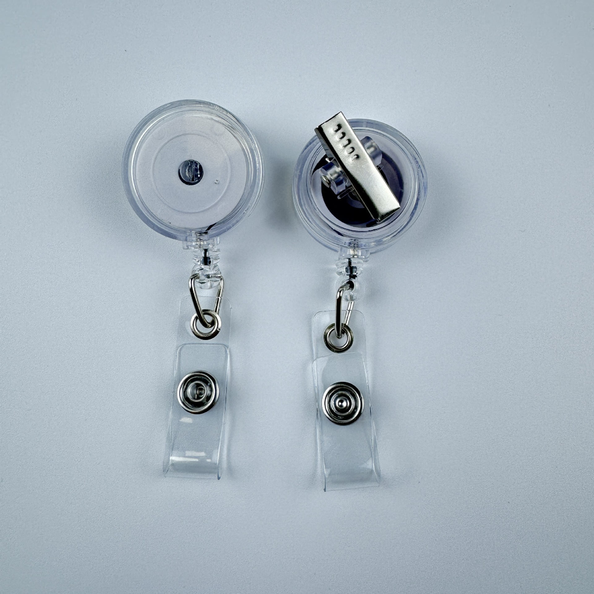 Flat retractable easy pull buckle rotating crocodile clip easy pull buckle ID card rotating flat easy pull telescopic buckle