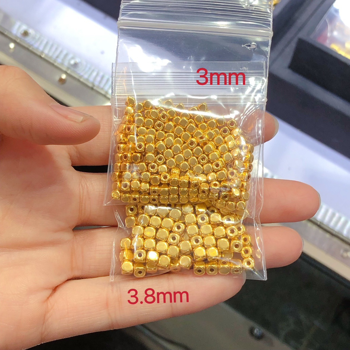 Pure Gold 0.1g 999 Sugar Cube Transfer Beads Separated Beads Square Loose Beads Gold Beans Passepartout DIY Bracelet Gold Gold