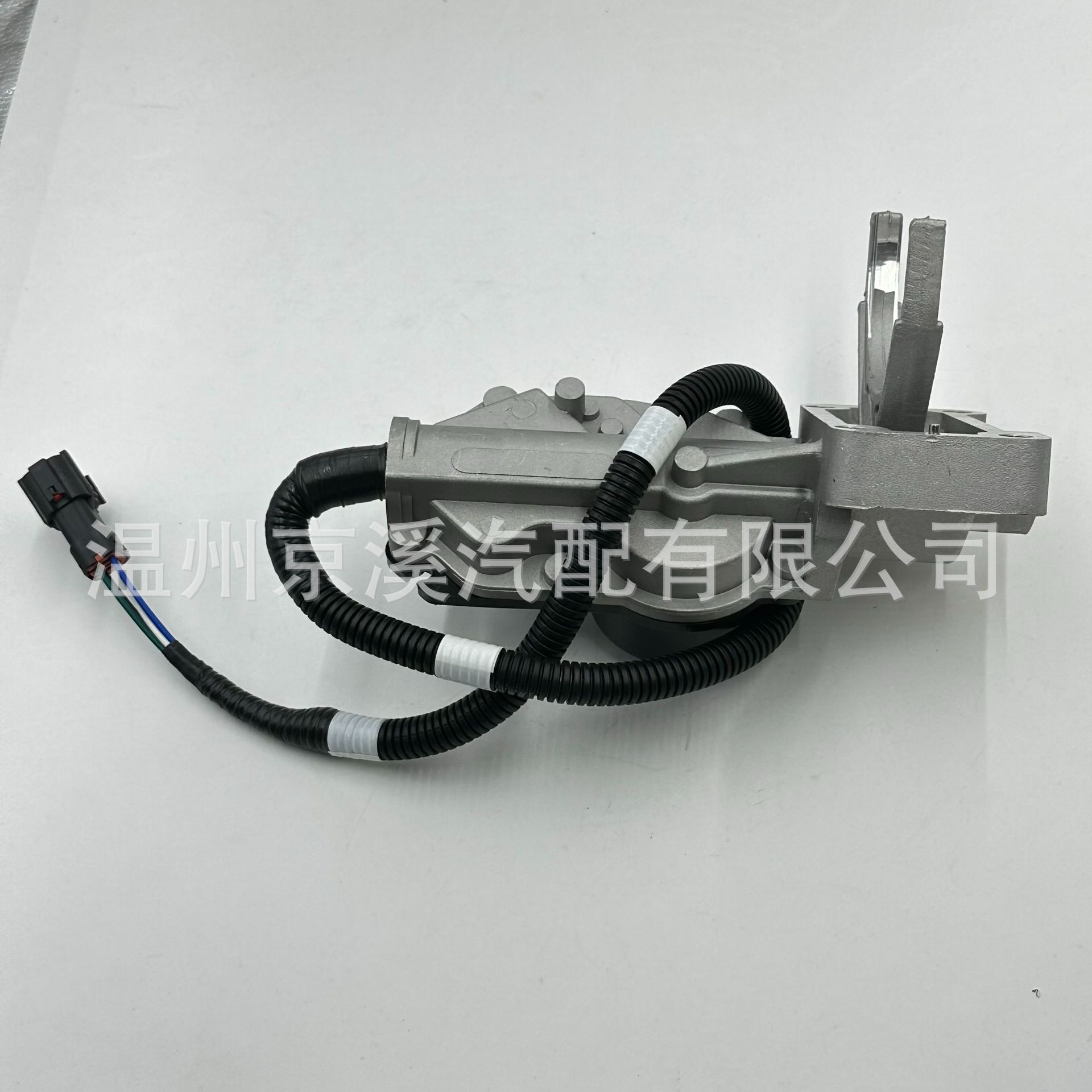 Front Axle Clutch Fork Assembly 8973679590 408531 	 8-97367959-0