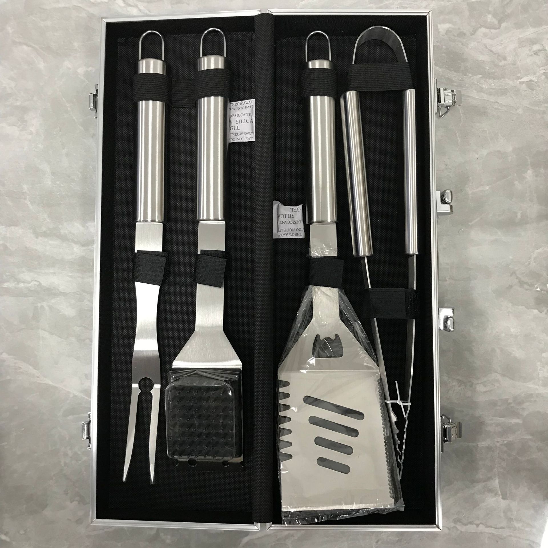 Stainless Steel Aluminum Box Large Tube Handle Grill suit Fork Shovel Clip Wire Brush Tube Handle Knife BBQ Tool
