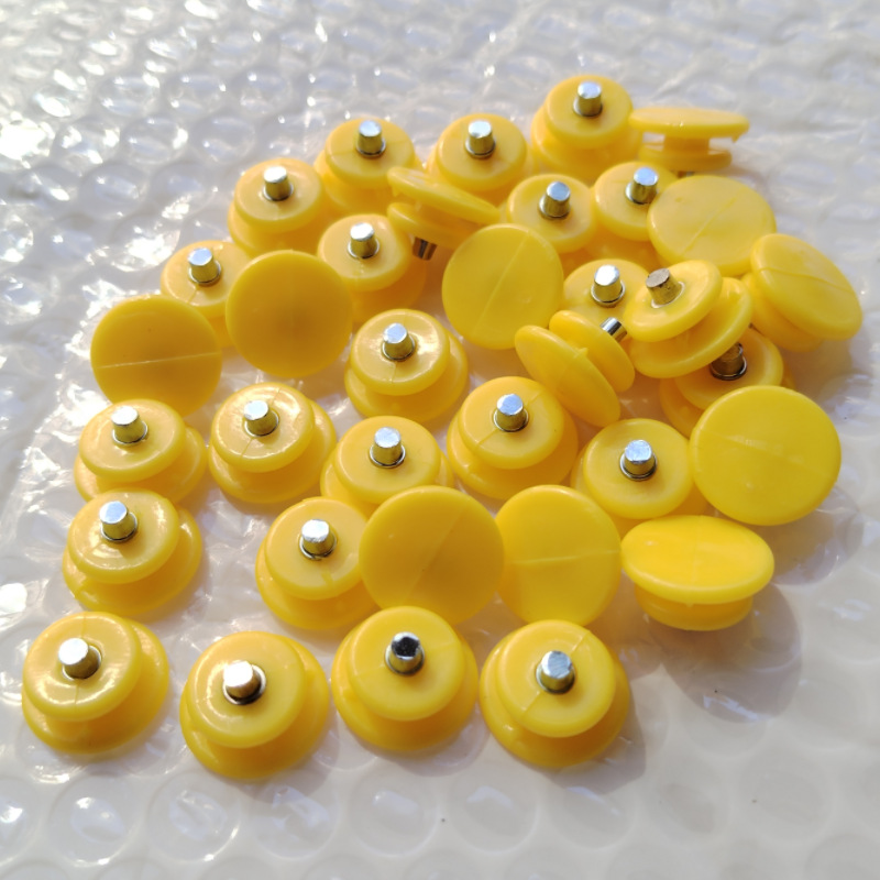 Аксессуары для кошек: желтые шипы на 10 зубьев, стальные шипы на 5 зубьев, стропа на 24 зуба, материалы TPE/PP, полный ассортимент шипов для обуви