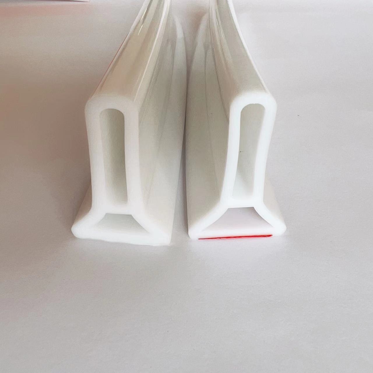 Factory direct supply TPE toilet dry and wet separation sealing strip silicone bathroom water barrier 3cm wide 5cm high