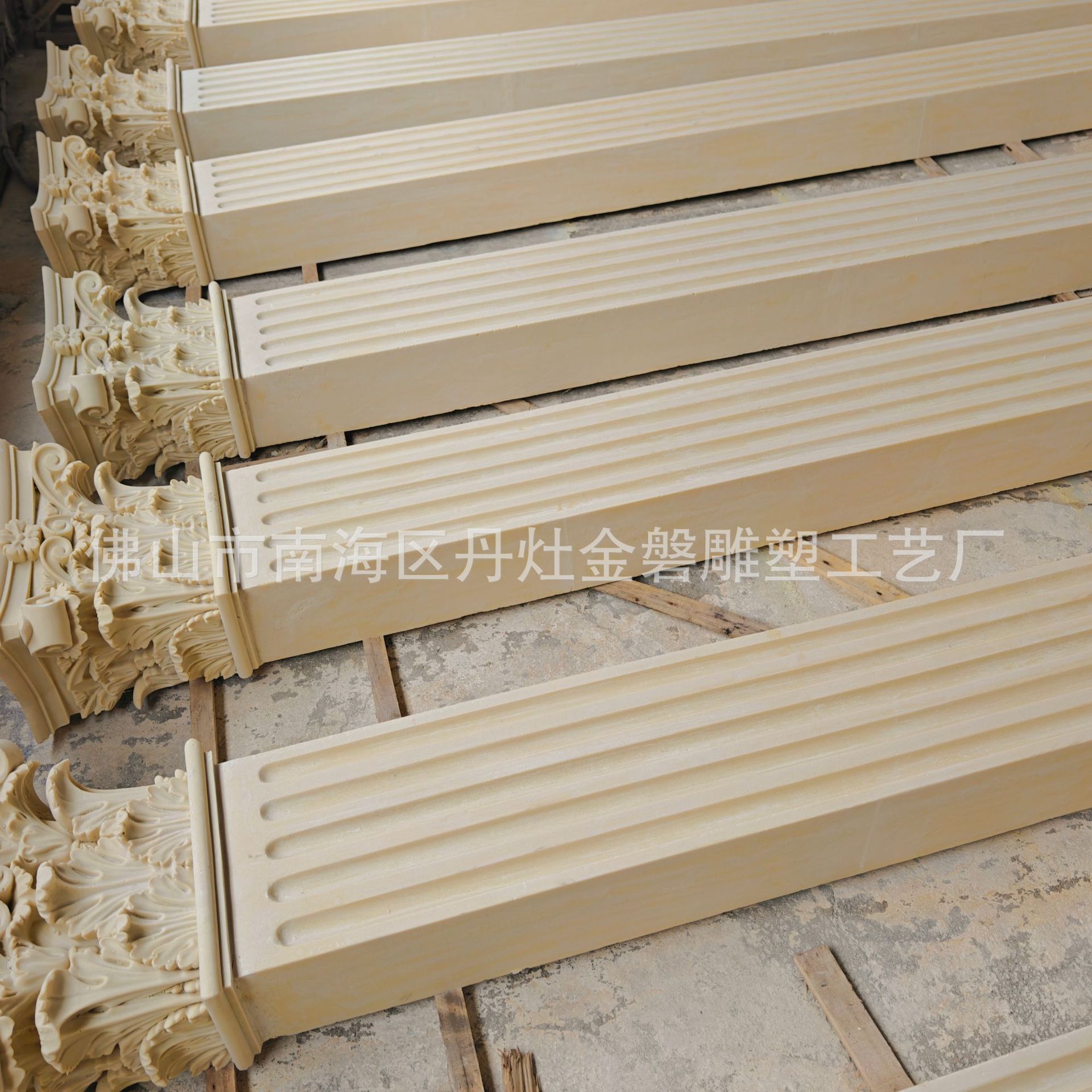 Sandstone Fiberglass Cement Roman Column Gate Full Set Villa Direct Sales Column Mold Cylindrical Guardrail Balcony Decoration