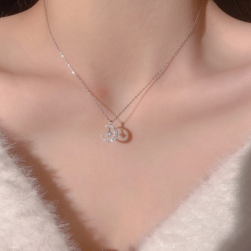 Titanium Steel Korean Style High-End Design Moon Diamond Necklace for Girls Fresh and Simple Fashion Necklace Cold Style Clavicle Chain