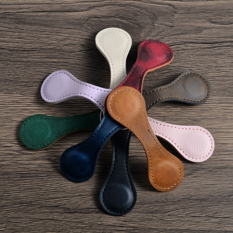 PU Leather Hand Account Special Effect Leather Magnetic Buckle Retro Magnetic Bookmark Clip Double-sided Handmade Pendant Cute Decorations