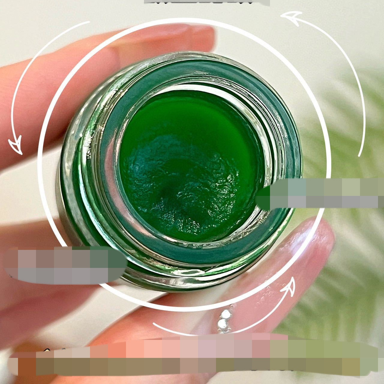 genuine goods Zun Yong Tang. Green Grass Cream Small Green Bottle Green Grass Cream Fast Tuan Group Solitaire Association