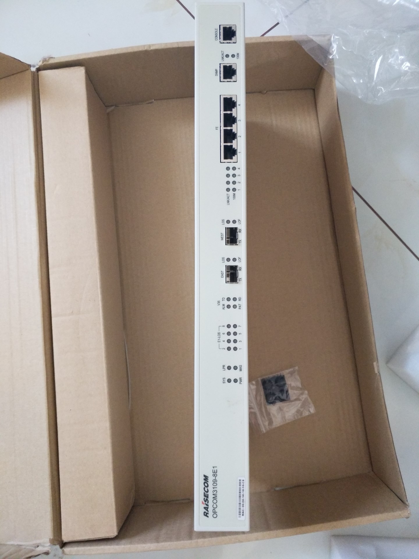 Ruisikangda 155M SDH оптический трансивер Opcom3109-8E1-Ac, 8 E1 портов + 4 Ethernet порта