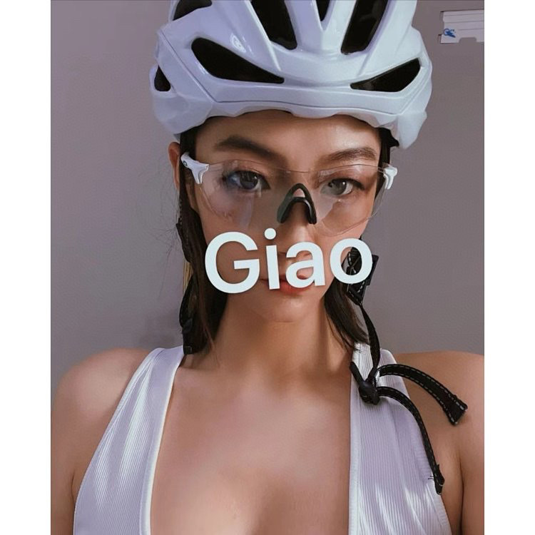 Authentic Development for 4 Months Wang Yibo Oak Zero Gravity All-Weather Light-Changing Cycling Outdoor Goggles Glasses