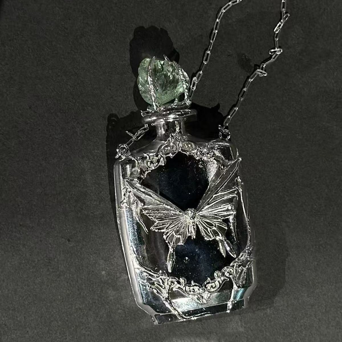 "Butterfly Tears" Aquarius Wine Pot Tears Perfum Bottle Necklace Liquid Hand-made