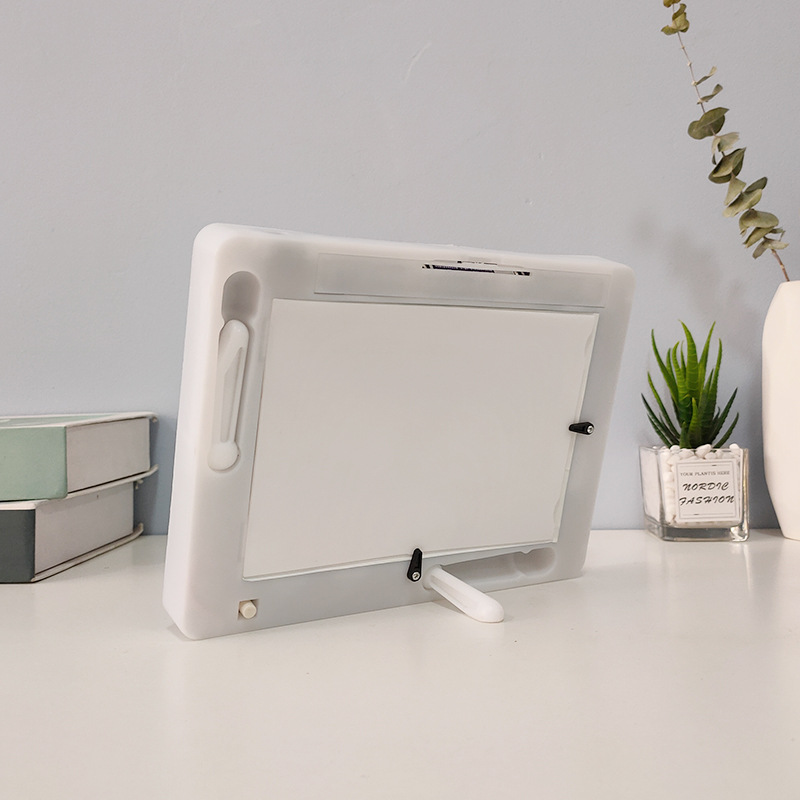 Simple magic mirror photo frame on light is photo frame off light is mirror table led round heart-shaped creative makeup mirror