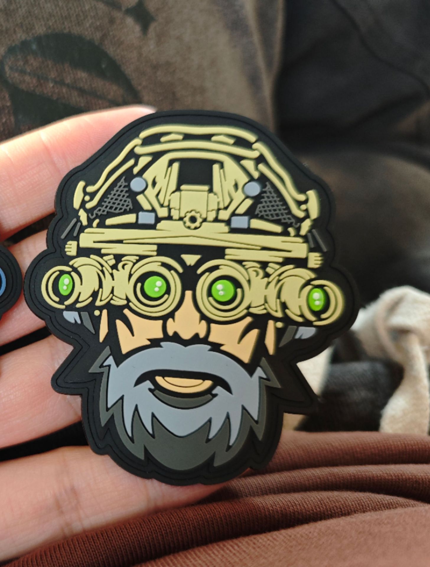 Малосерийное производство, велькро, ПВХ, тактические нарукавники, мягкий резиновый нарукавник