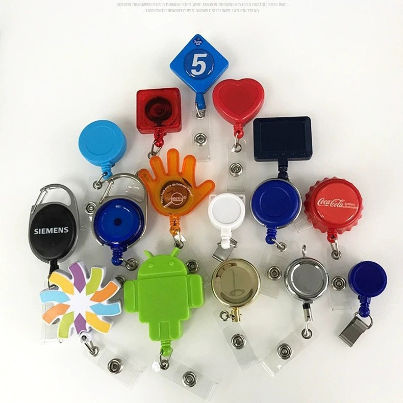 Outdoor mountaineering retractable easy pull buckle bold steel wire pull wire anti-lost anti-theft easy pull keychain manufacturer