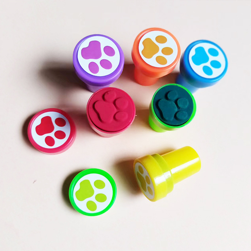Cute Cartoon Dog Paw Small Seal Kidsren's Educational DIY Toy Kindergarten Teacher Encouragement and Praise Round Seal