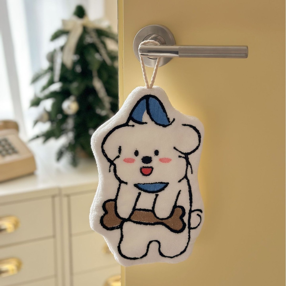 Customized Hand Towels with Jiji Design, Featuring Cool and Trendy Toys and Merchandise from the Chuqi Series