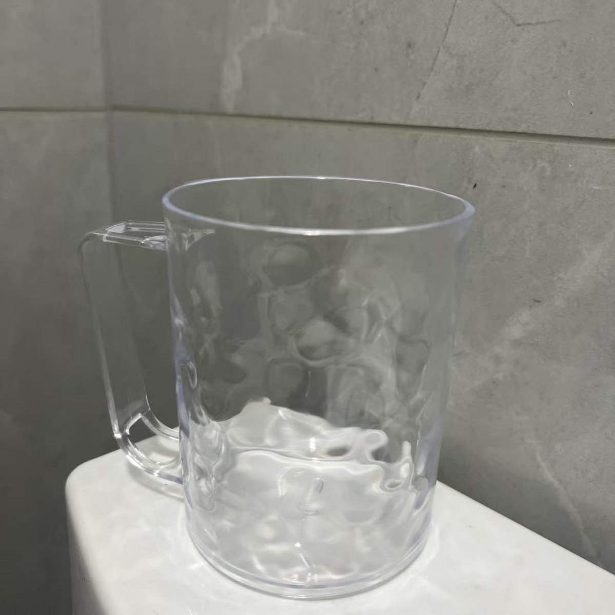 Mouthwash Cup, Home Brushing and Washing Cup, Accessible Luxury Couple Toothbrush and Toothbrush Cup (Price Not Included)