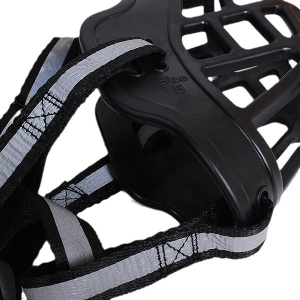 Spot supply pet dog soft plastic mouth cover Hao Hao pet mask mesh breathable anti-bite mask wholesale