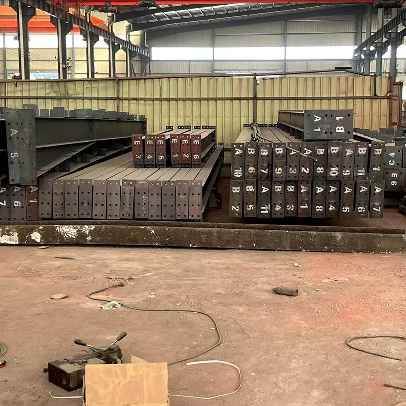 Renovation of Old Steel Structure Factories with Divine Power, Production, Installation and Design. 99 New Steel Structures Undertake Various Engineering Installations