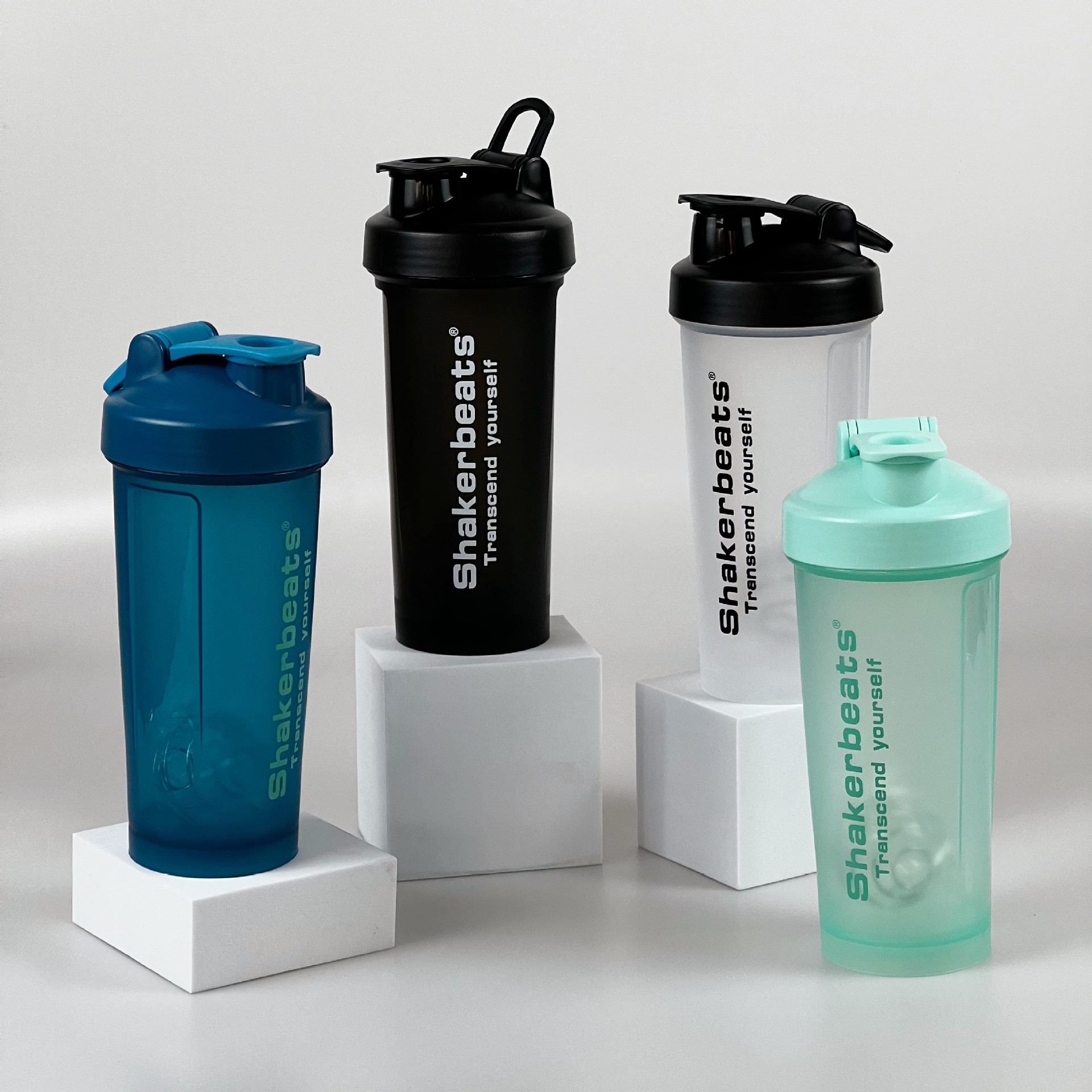 Shake Cup protein powder milkshake cup portable fitness sports Cup shake Cup logo factory direct supply plastic cup