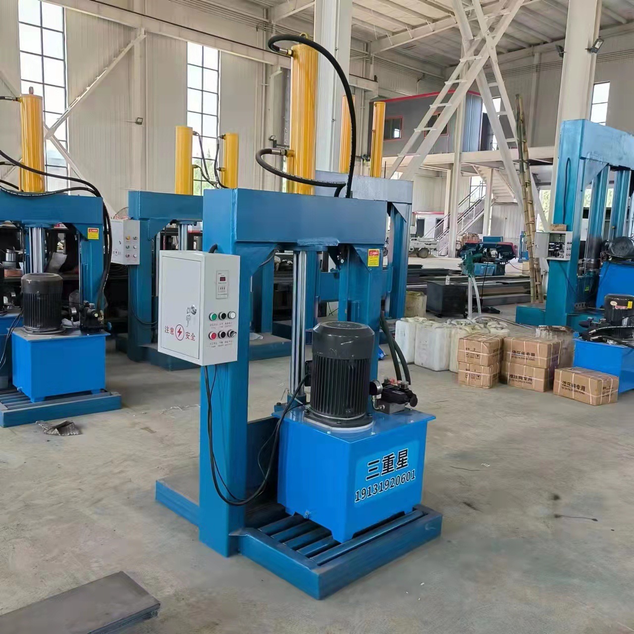 Waste Tarpaulin Hydraulic Cutting Machine Pvc Stretch Film Hydraulic Cutting Machine Polyurethane Board Gantry Guillotine Machine