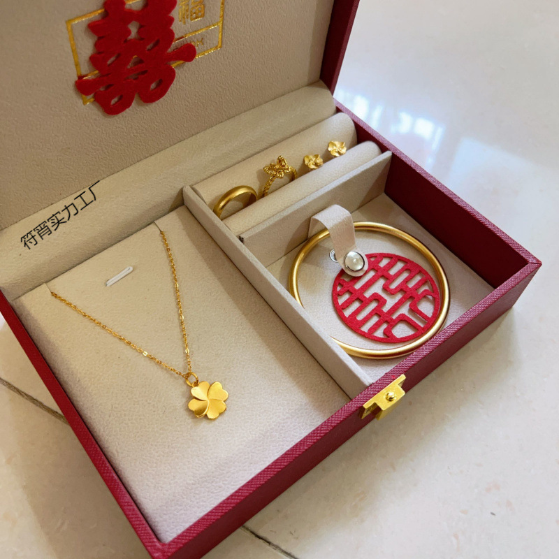 Engagement Candy Gift Box Essentials, Simulated Jewelry Hardware, Seven-Piece Set, Three Gold Sets, Fugitive Princess