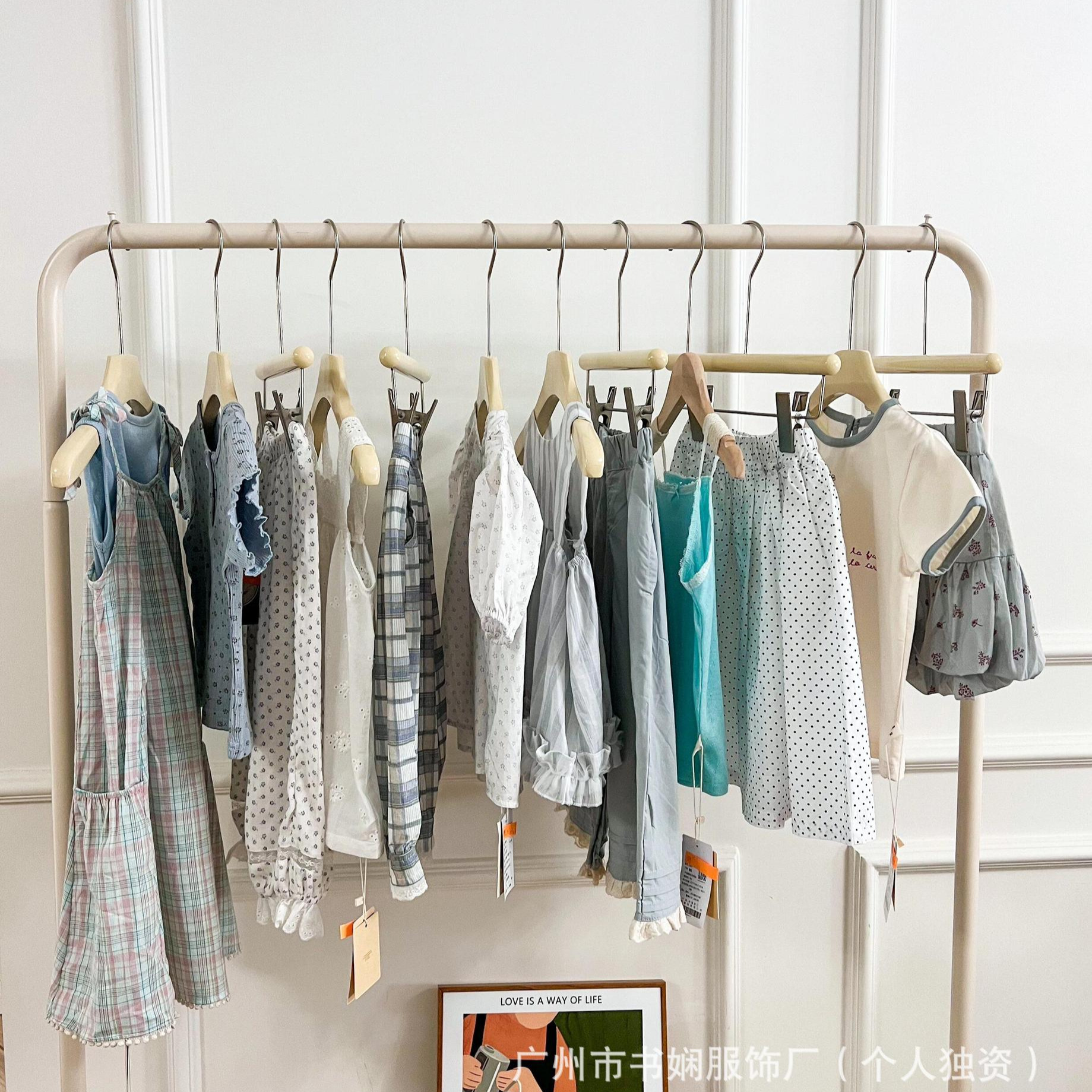 Children's Clothing Autumn Styles in Stock, Summer Girls' Camisole Dresses Physical Live Stall Children's Clothing Supply, Huzhou Zhili Children's Clothing