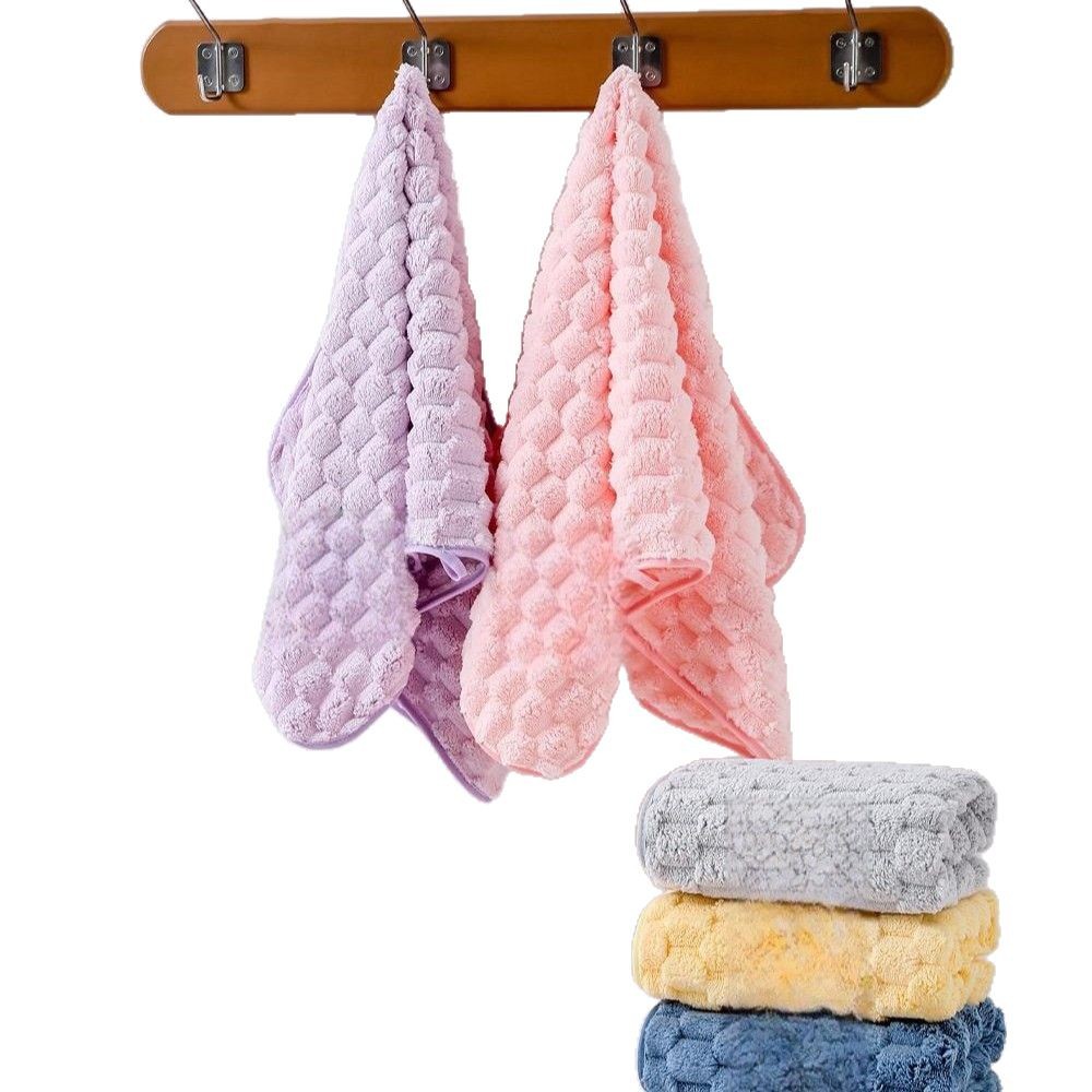 Cloud Velvet Bath Towel Is Skin-Friendly, Soft and Absorbent, Household Adult Bathing Couple, Non-Shedding, Quick-Drying, Soft and Comfortable