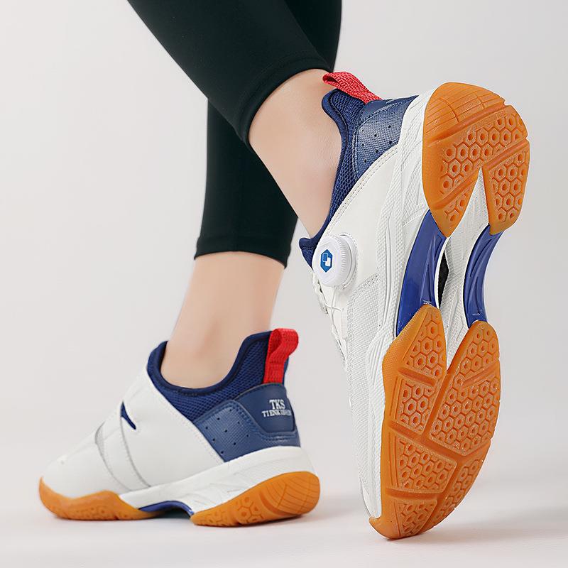 Badminton Shoes Men's and Women's Mesh Breathable Wear-resistant Rotating Button Couples Parent-child Children's Competition Training Sneakers