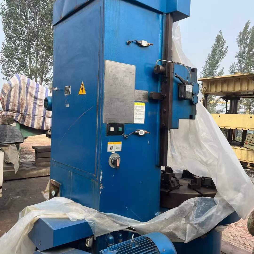 Transfer of Second-Hand Qizhong Ca5112Ex10-5 Single-Column Vertical Lathe with a Worktable Diameter of 1.01m
