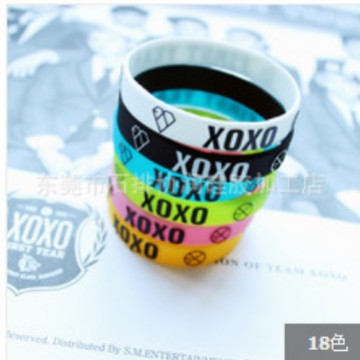 Hot Selling Printed English Letters Luminous Silicone Bracelet Event Gift Fluorescent Luminous Rubber Sports Bracelet Jewelry