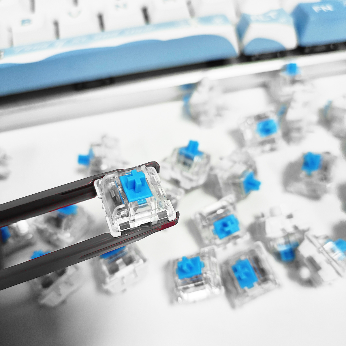 Механическая клавиатура зеленая ось можно настроить с различными весами 150г, 300г и цветами