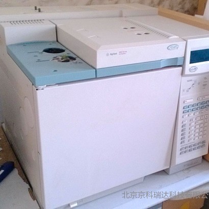Used Agilent 6890 Gas Chromatograph