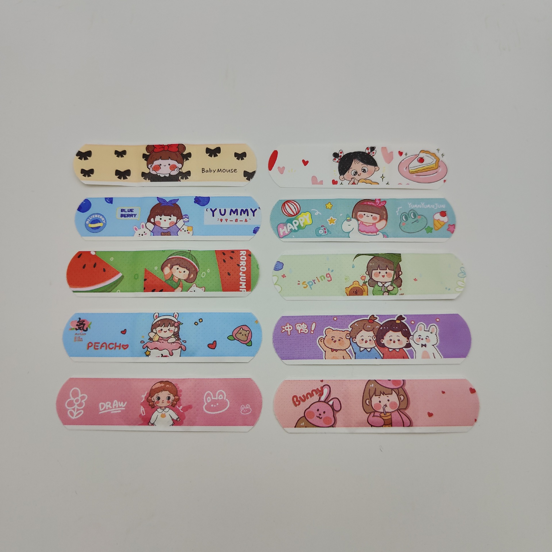 Cartoon cute waterproof breathable PE band-aid children's pictures can be wholesale factory direct sales