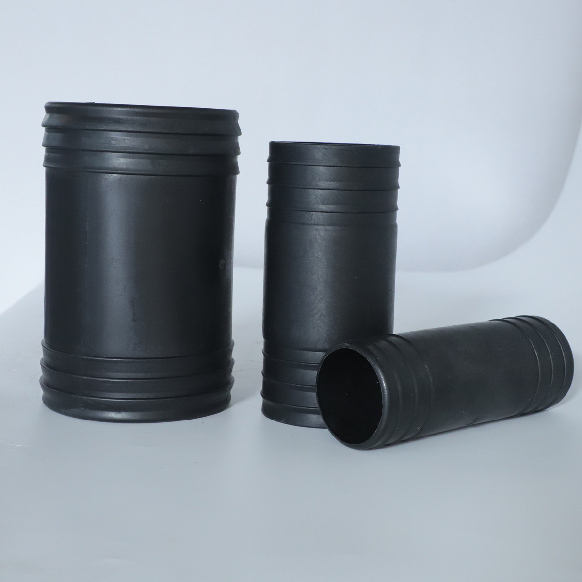 Утолщенный пластиковый соединитель, устойчивый к падению, прямое соединение, производитель железных соединителей, оптовая продажа