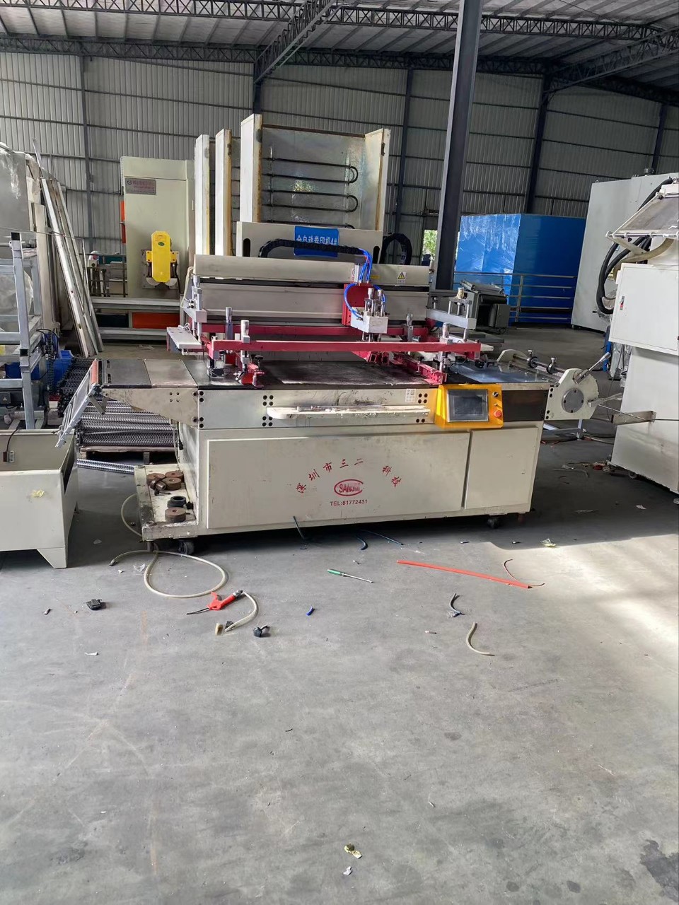 Second-hand roll-to-roll screen printing machine for sale at a low price