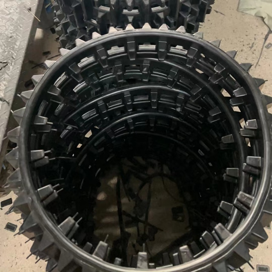 Xiangzhi crawler rubber crawler toy car crawler chassis production snow remover crawler can be customized