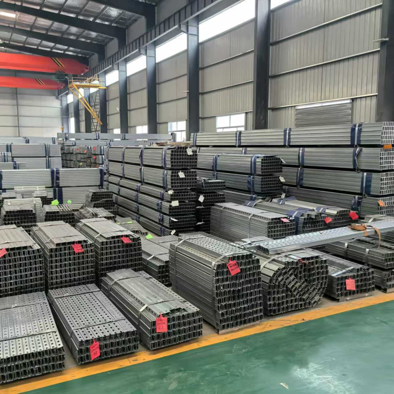 Tianjin Cold-Rolled C-Shaped Steel Q235B Punched Roof Purlin Hot-Dip Galvanized Solar Photovoltaic Bracket Anti-Seismic Bracket