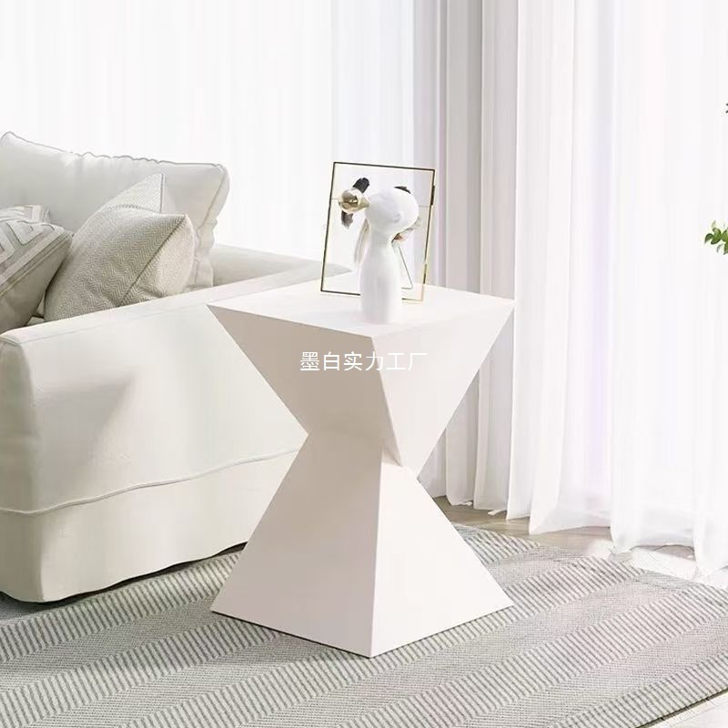 Creative Small Table for Living Room, Cream Sofa Corner Table for Bedroom, Light Coffee Table, Flower Stand, Modern Simple Bedside Table