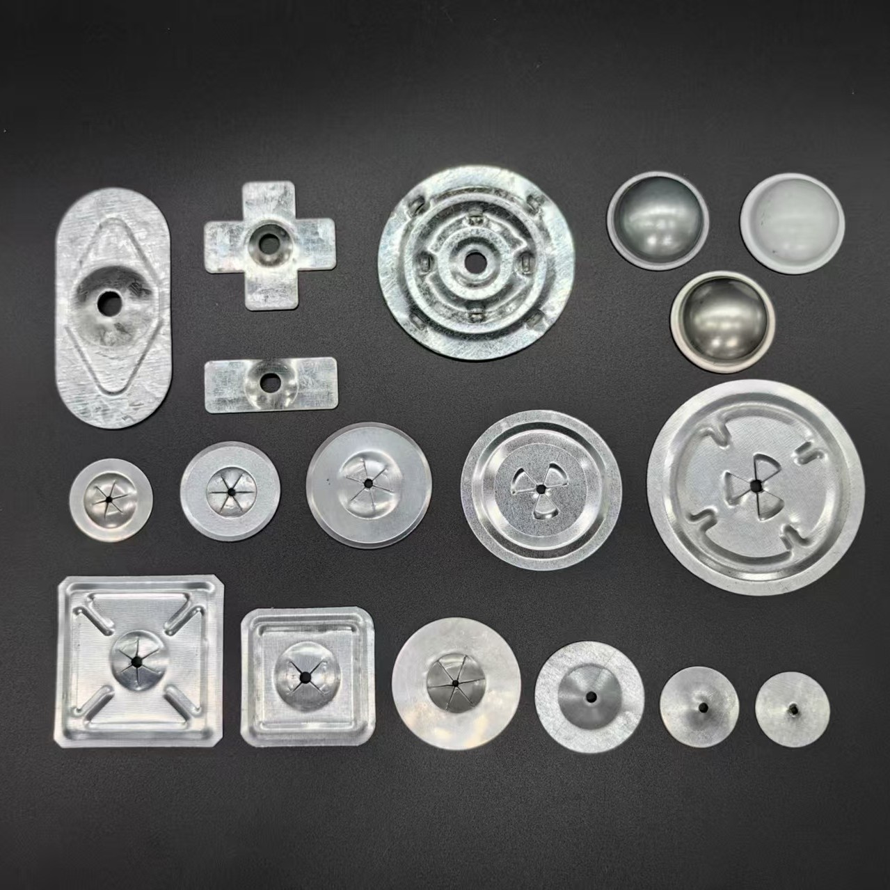 Insulated Self-Locking Pressure Plate Pins and Washers, Non-Returnable Locking Galvanized Iron Locking Plates, Wholesale, Heat Insulation, High Temperature Resistant