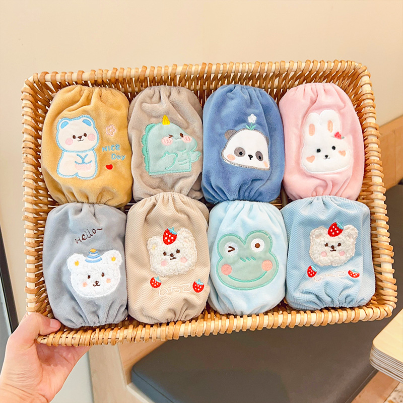 Children's oversleeves baby autumn and winter little girl cute cartoon anti-fouling stain-resistant boys and girls protective sleeves infant oversleeves