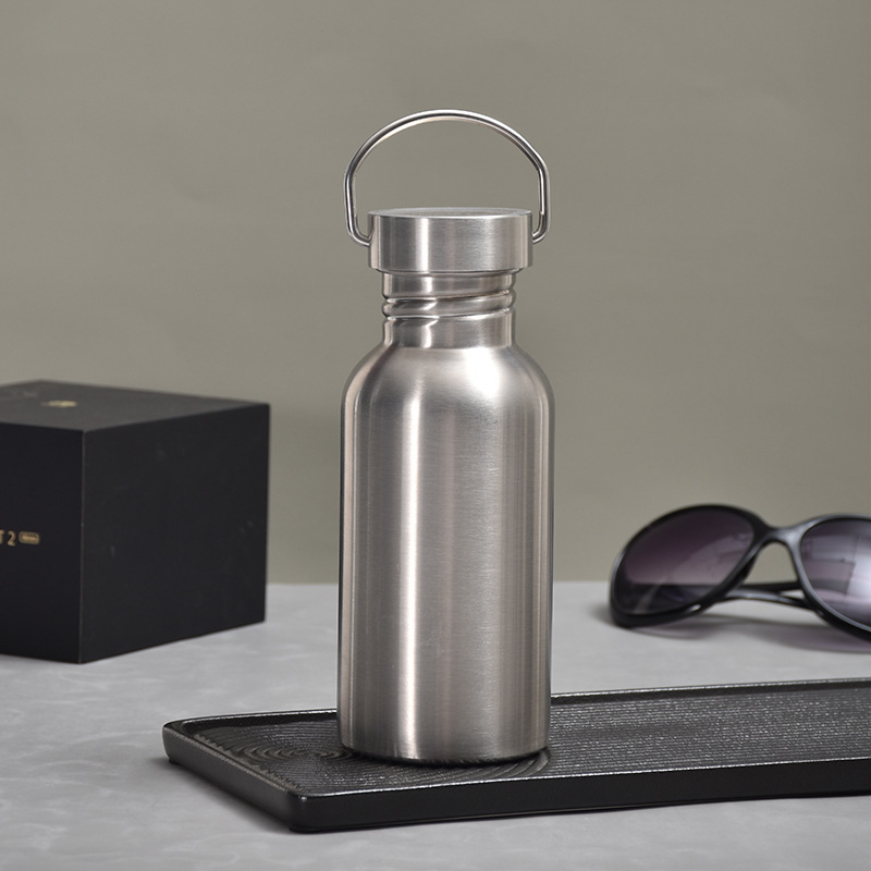 Single-layer American-style 304 stainless steel outdoor sports kettle mountaineering fitness kettle portable wine pot wholesale