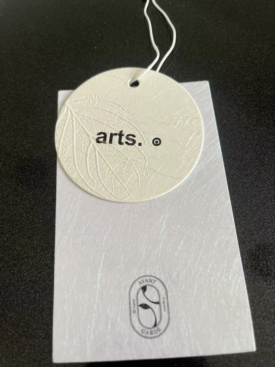 Кэжуал стиль национальный тренд подвесной ярлык специальной формы трендовая одежда дизайн подвесного ярлыка игрушка ювелирные изделия универсальная высококачественная подвесная карточка сертификат