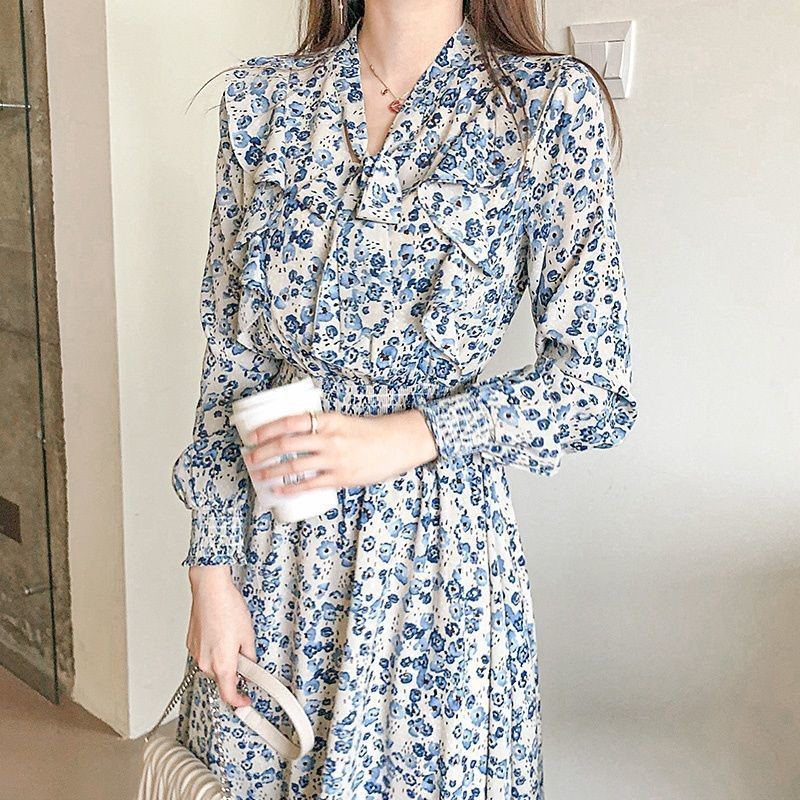 Light Color Floral Korean Silk Long dress 2025 Autumn New Women's Western Style Super Fairy Slim French Dress