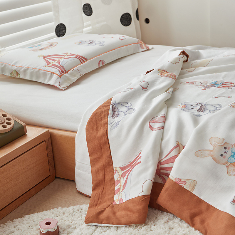 Class A bamboo fiber blanket four-layer maternal and infant grade bamboo cotton yarn blanket summer nap blanket printed children's blanket wholesale