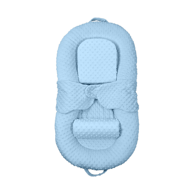 Bed-in-bed folding newborn baby slope summer anti-pressure artifact baby head-up anti-choking milk go out to comfort sleeping pad