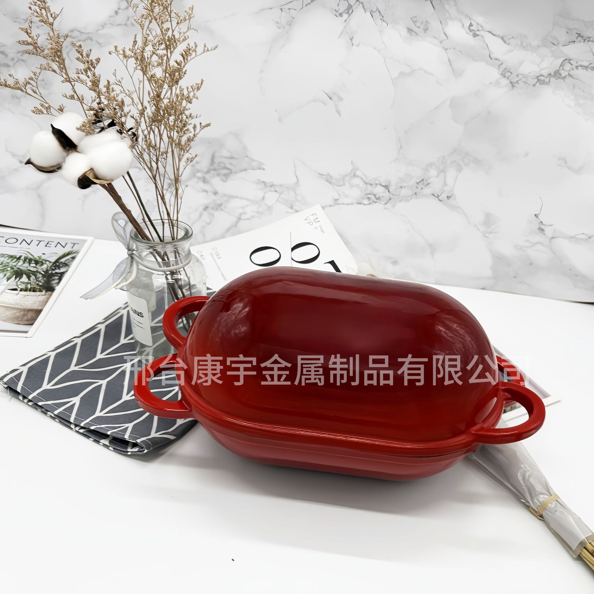 Export Cast Iron Enamel Oval-Shaped Baking Pot Stew Pot Oven Non-Stick Pan Electric and Gas Compatible Manufacturer Wholesale