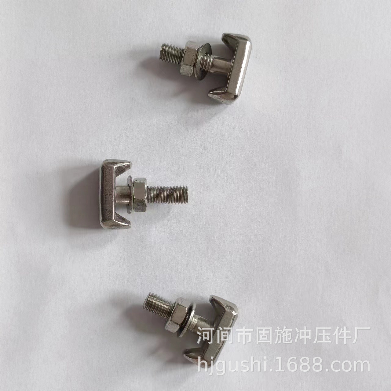 Factory in stock supply car stainless steel T-type clip 304 stainless steel mountain-type fixed battery replacement screws