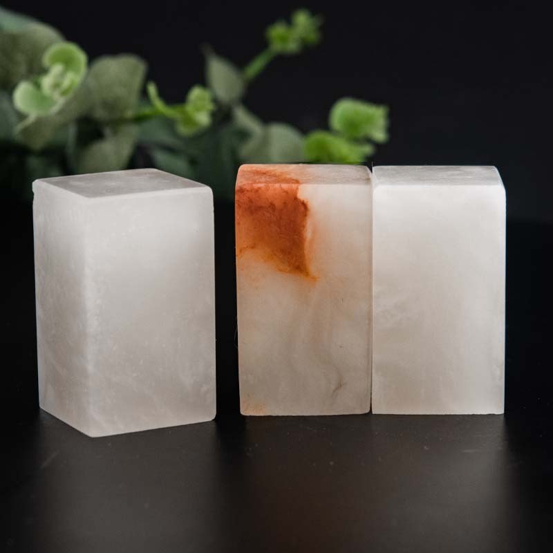 Wenfeng Shoushan Jinshi Seal Carving Seal Stone Beginners Practice Chapter Seal Stone Seal Material Qinghai Light Frozen Stone